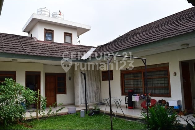 Rumah Banting Harga Lebih Murah 7Milyar Dibawah NJOP Dikebayoran 2