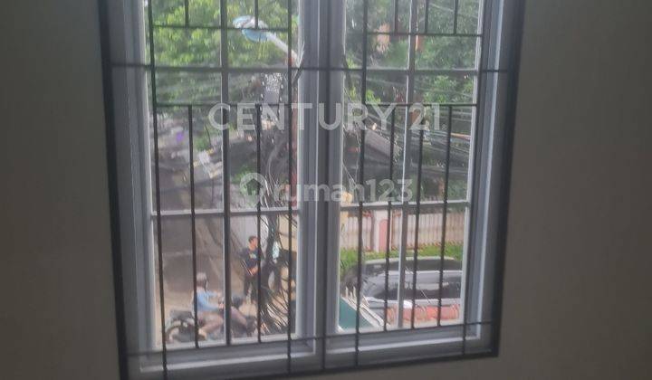 Dijual Ruko Baru 2 Lantai Di Pintu Masuk Cluster Di Cipayung 2