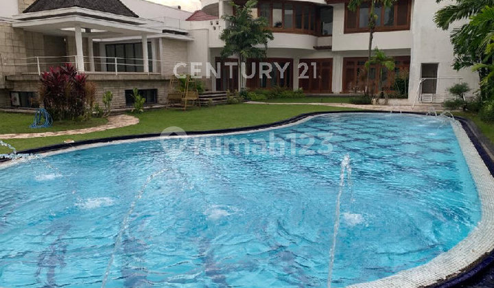 Rumah Termewah With Swimm Pool di Kemang, Jakarta Selatan Rumah Termewah With Swimm Pool di Kemang, Jakarta Selatan