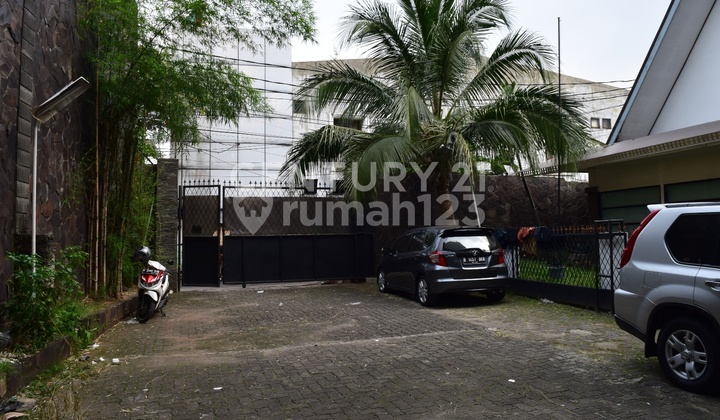 Rumah Banting Harga Lebih Murah 7Milyar Dibawah NJOP Dikebayoran