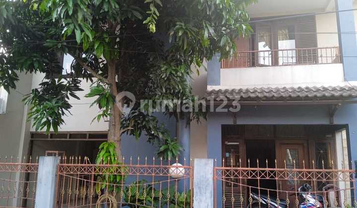 Rumah 2 Tingkat Siap Huni di Komplek Sarua Permai