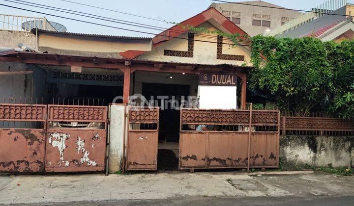 Rumah Lama Di Jatinegara Jakarta Timur Butuh Renovasi 1