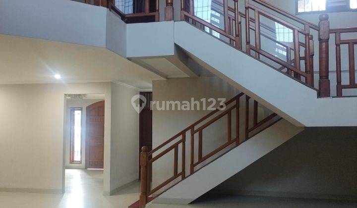 Rumah Besar Baru Renovasi 2