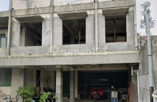 Dijual Cepat Rumah 3 Lantai di Duren Sawit, Jakarta Timur