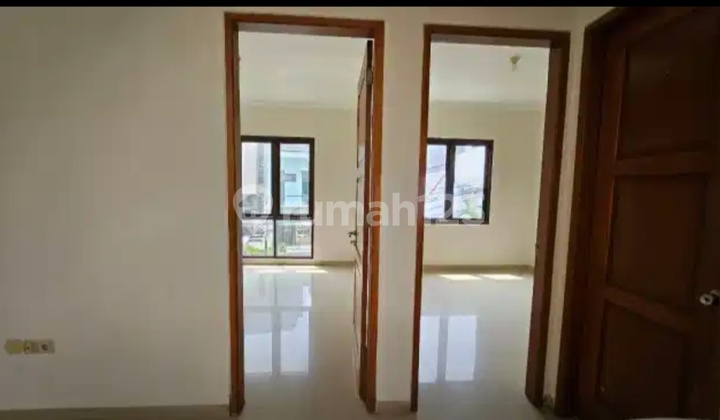 RUMAH DI JLN CIDENG TIMUR TANAH ABANG JAKARTA PUSAT 2