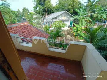 2-Story Complex House, Ready to Occupy, Semi-Furnished, Kembangan 2