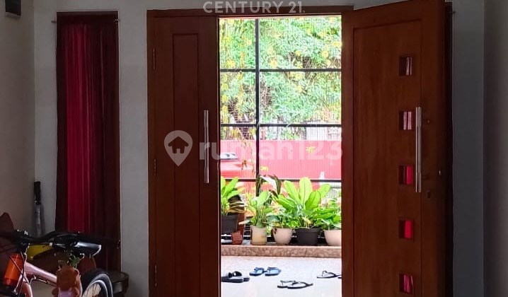 For Sale, Nice and Comfortable House in Utankayu, East Jakarta 2