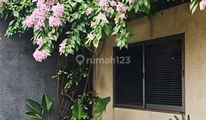 Rumah 2 Lantai Terletak Di Sektor 2 Bintaro  1