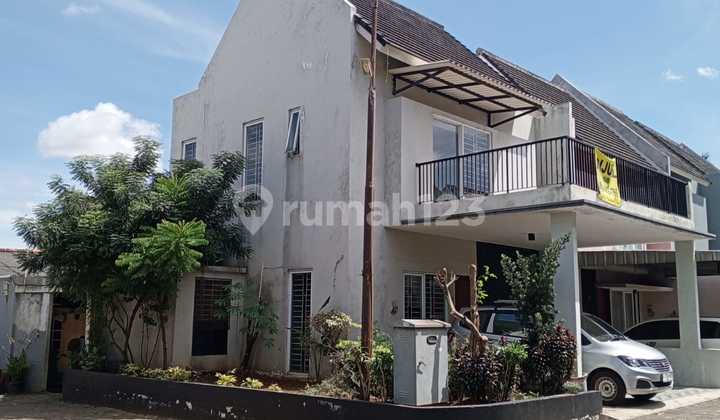 Rumah 2 Lantai Dalam Cluster Hoek dengan Taman Bonus Kitchenset Nempel Graha Bintaro