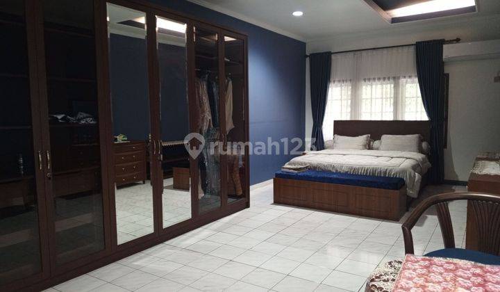 Rumah 2 lantai Di Menteng Jakarta Pusat 1