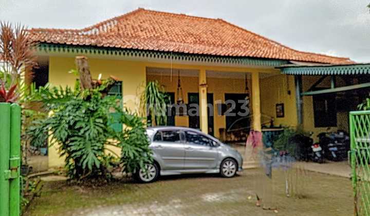 Rumah Gaya Betawi Bagus Terawat Di Ciganjur Jagakarsa