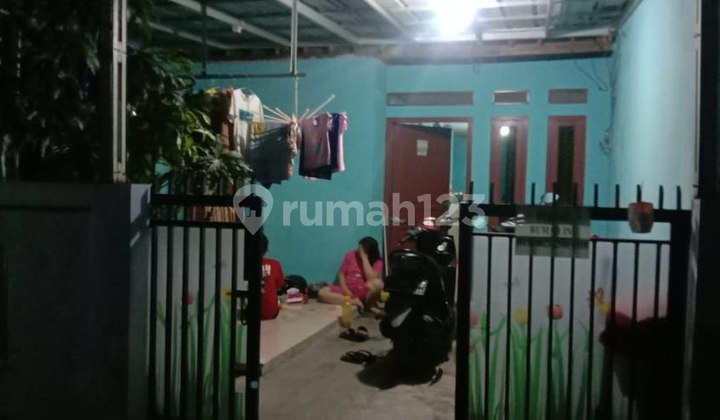 tampak depan dijual murah rumah 1 lantai