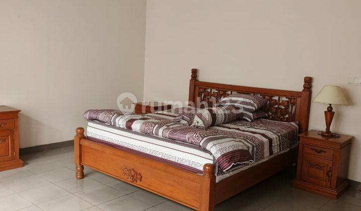 Disewakan rumah mewah di pondok indah 2