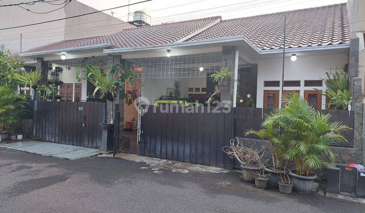 Rumah 2 Lantai SHM Bagus kebayoran lama 1