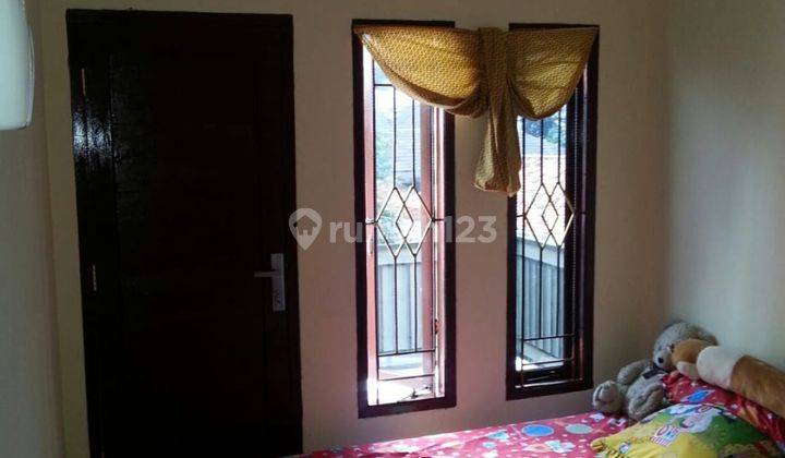 Rumah 3 Lantai kosan 8 pintu jati padang 2