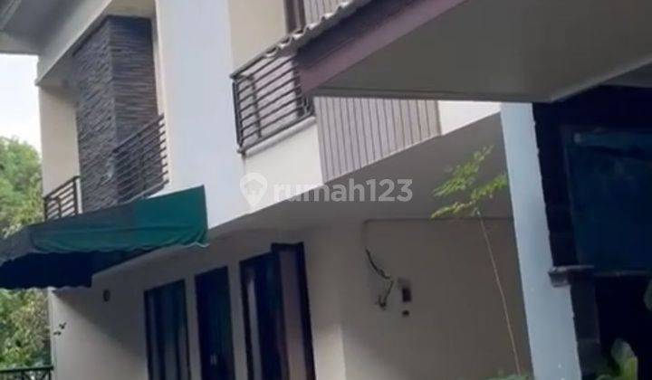 Rumah 2 Lantai SHM Bagus cluster komplek 1