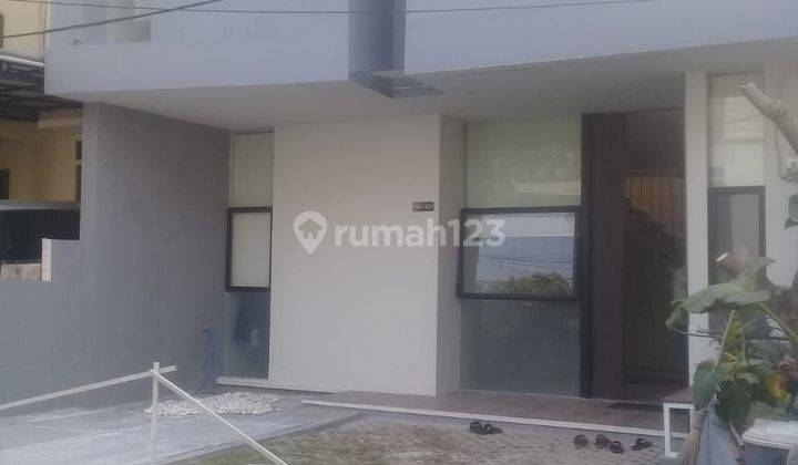 Rumah 2 Lantai SHM Bagus komplek jati padang 1