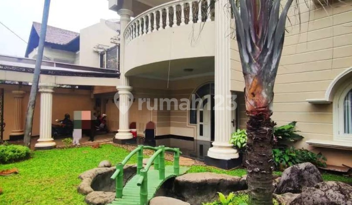 Rumah Mewah Ber Gaya Eropa Classic