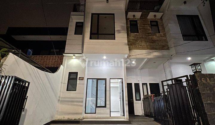 Rumah Kontrakan 2 Lantai Shm 1