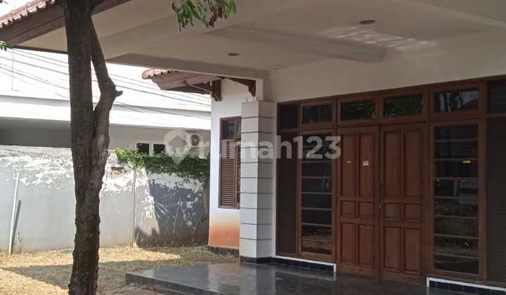 House for Quick Sale in South Cipete