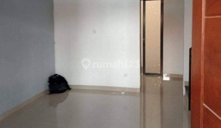 Rumah Kontrakan 2 Lantai Shm Bagus Limo Depok 2