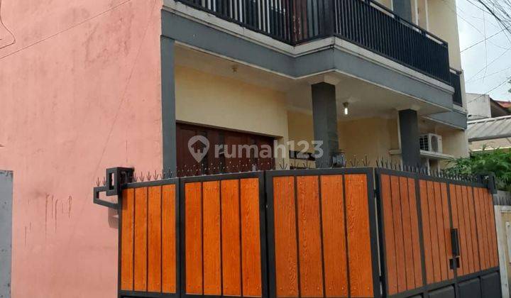 Rumah Kontrakan 2 Lantai Shm Baru D Hook 1