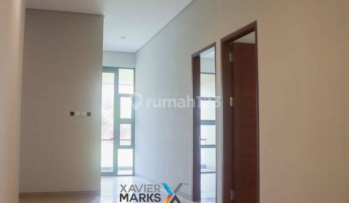 Dijual Rumah Modern Minimalis 2 Lantai 2