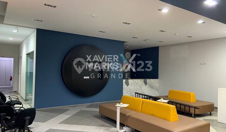 Disewakan Ruang Usaha Furnished di Jalan Protokol Dekat Kayutangan , Klojen Malang