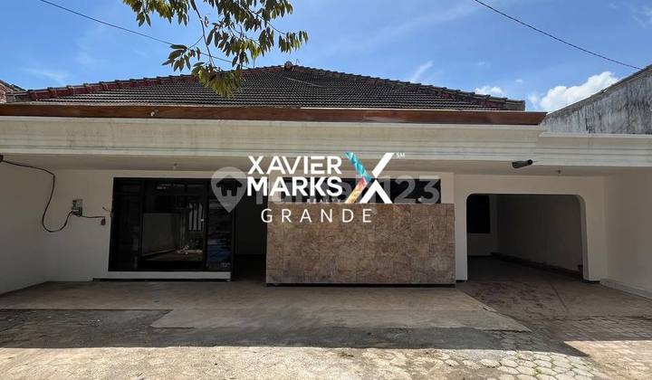 Dijual Rumah Cocok untuk Kantor dan Gudang di Jalan Logam Logam, Blimbing, Malang Dijual Rumah Cocok untuk Kantor dan Gudang di Jalan Logam Logam, Blimbing, Malang