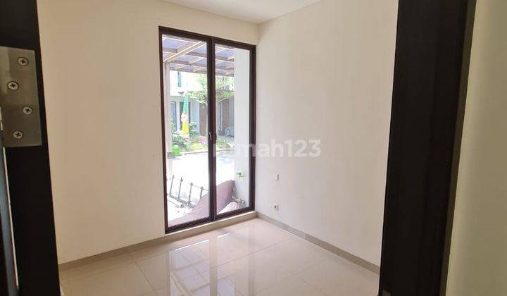 Disewakan Rumah 2 Lantai di Cluster Shinano Jakarta Garden City 2