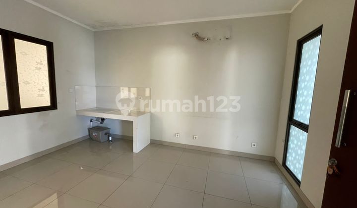 For Rent: House in Sumarecon Bekasi 2