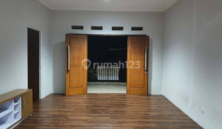 Disewakan rumah rapih di Kayu Putih Jakarta Pusat 2