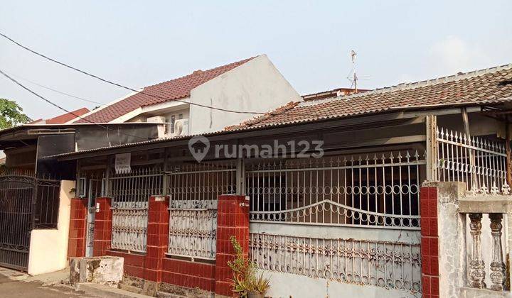 Dijual rumah murah di Titian Indah Bekasi dekat sumarecon 1