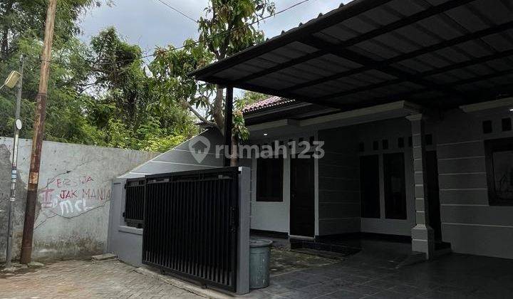 Dijual Rumah Nyaman Siap Huni Lokasi Dekat Ciplaz Ciledug Tangerang  2