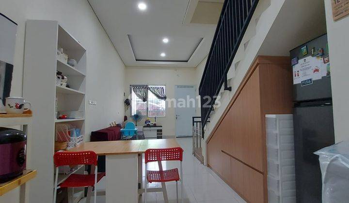 Rumah Bagus Furnished di Jalan Makaliwe Grogol, Jakarta Barat 2