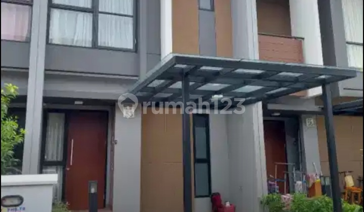 For Rent 2-Storey House Magenta Sumarecon Bekasi For Rent 2-Storey House Magenta Sumarecon Bekasi