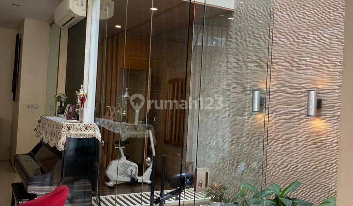 Dijual Rumah 3Lantai Cantik Siap Huni Hanya 6Miliyar Saja di Kelapa Gading, Jakarta Utara 2