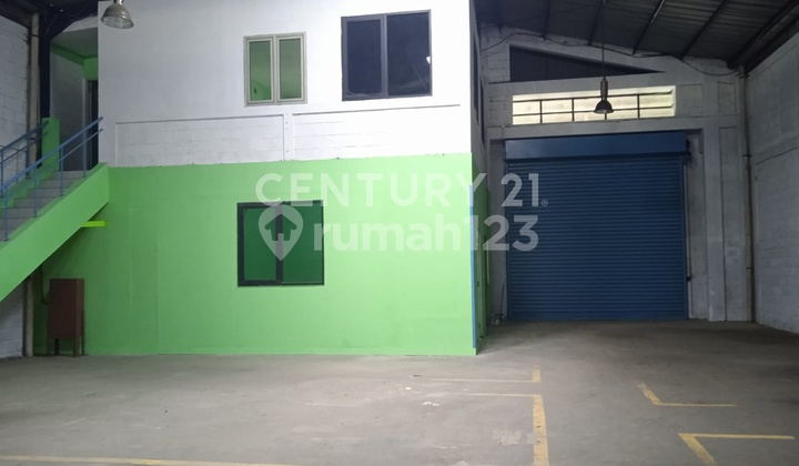 Gedung Strategis & Rapi Di Kaw. Industri Sangat Dekat Ke Tol