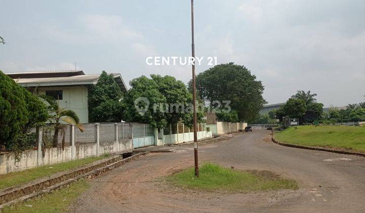 Gudang Bekas Pabrik Di Kawasan  Industri 1 KM Toll Gate Cibitung 2