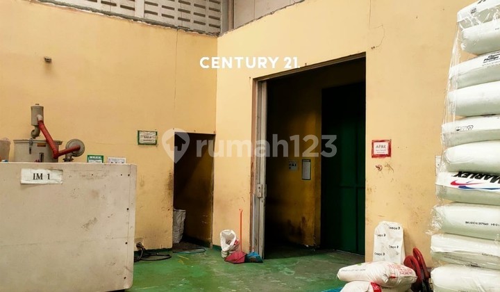 Good 2-Storey Warehouse Ready for Use in Jababeka