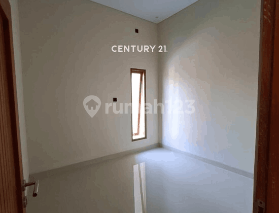 RUMAH BARU SEMI FURNISH SIAP HUNI DI YOGYAKARTA 2