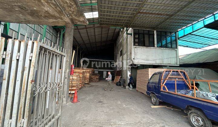 Gudang Multifungsi Dengan Lokasi Yang Sangat Strategis 2