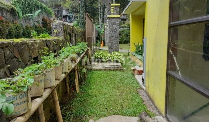 Villa Istana Bunga (Corner) 2 Floors