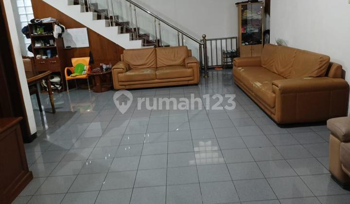 Fully Furnished House with SHM (Land and Building Ownership Certificate) in Pasir Koja, Bandung
