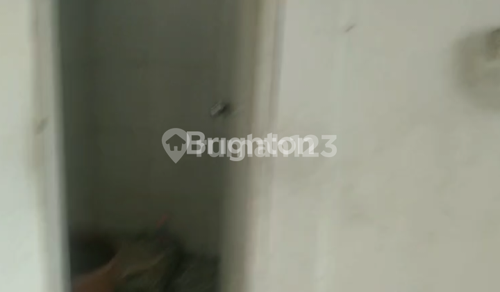 Shop house, 1 floor, campus area, Malang city. Shop house, 1 floor, campus area, Malang city.