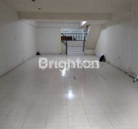 Ruko Lebar 6.5 Di Letjen Sutoyo Blimbing Malang Ruko Lebar 6.5 Di Letjen Sutoyo Blimbing Malang