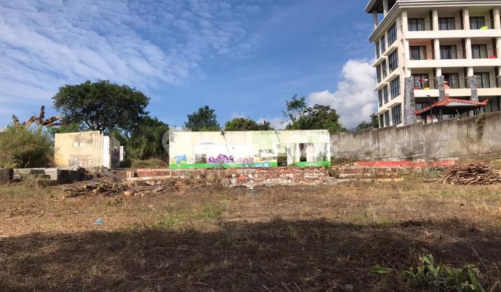 Land for sale, already leveled without fill in the Batu City Tourism Area. Land for sale, already leveled without fill in the Batu City Tourism Area.