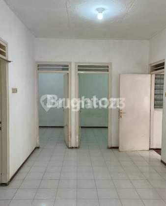 House Suitable for Office in Borobudur Blimbing Malang