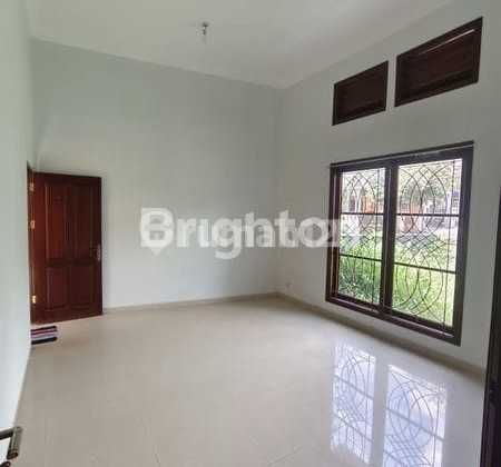 Rumah Besar 1 Lantai Di Villa Puncak Tidar Malang 1