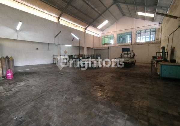 Warehouse Area 1600 Near Sawojajar Toll Road Malang Warehouse Area 1600 Near Sawojajar Toll Road Malang